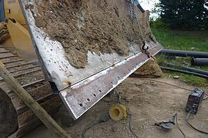 CAT D6 Blade mouldboard replacement